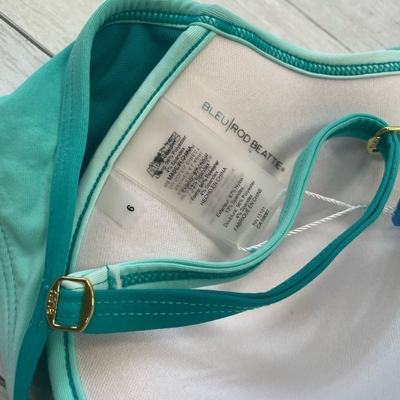 BLEU Rod Beattie Women's bikini top Stretch Push-Up Twist Front Fixed Cups 6 - Picture 6 of 8